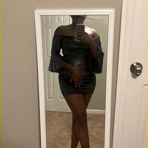 Metallic off the shoulder fitted dress small